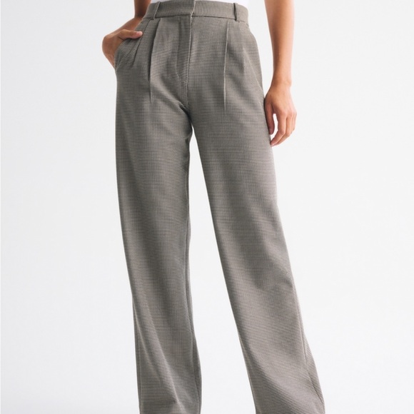 Abercrombie Sloane Tailored Wide Leg Pant - Picture 5 of 5